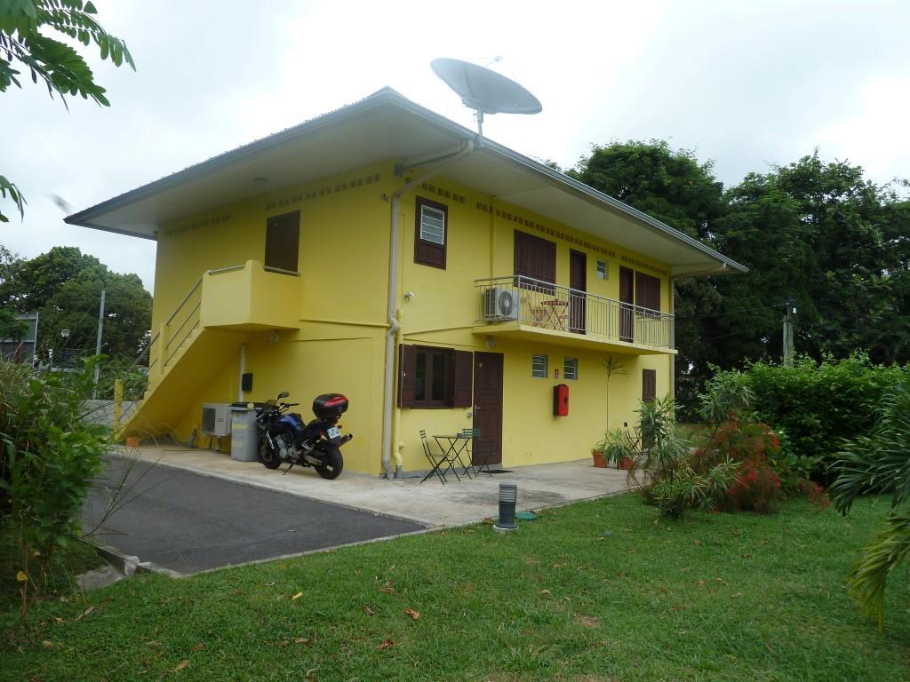 Au Petit Canal Fleuri Camp de Remire Exterior photo